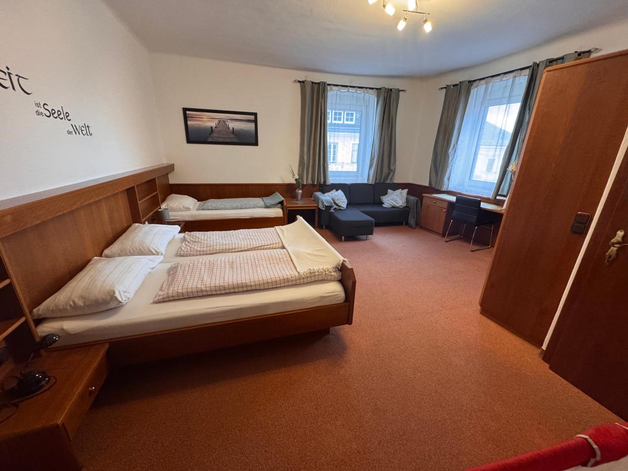 Austria Traveller Hotel Kirchdorf Kirchdorf an der Krems Εξωτερικό φωτογραφία