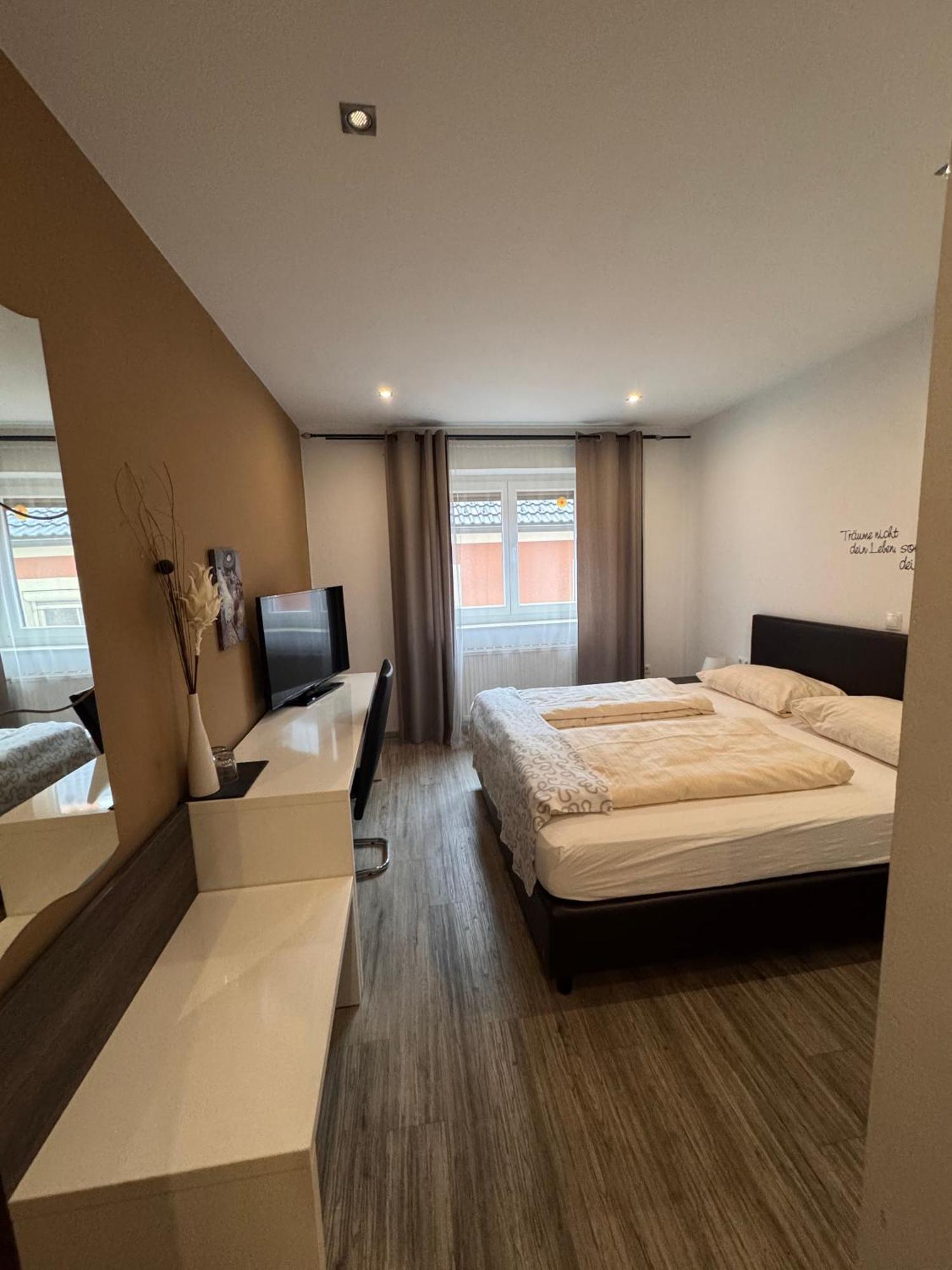 Austria Traveller Hotel Kirchdorf Kirchdorf an der Krems Εξωτερικό φωτογραφία